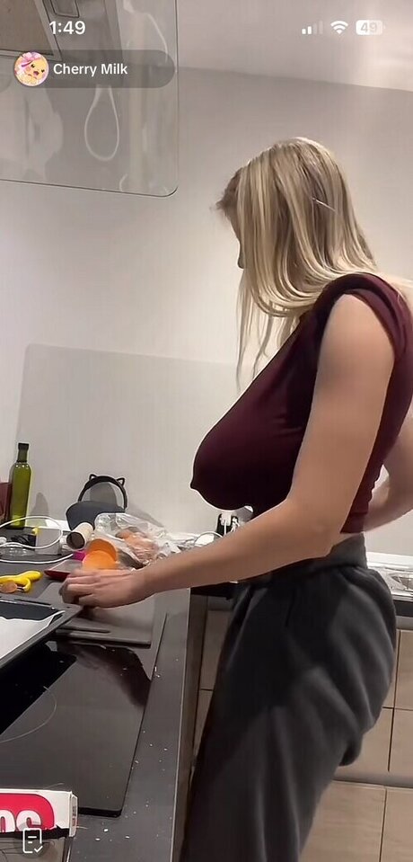 Photo nue de fuite OnlyFans de Evelinxrose