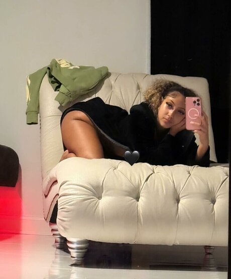 Ms.differentt2.0