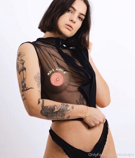 Photo nue de fuite OnlyFans de Missirajin