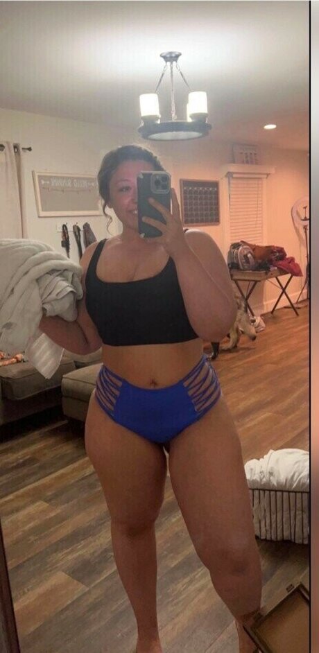 Photo nue de fuite OnlyFans de Ahm2758