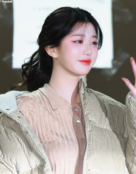 Jang Won-young