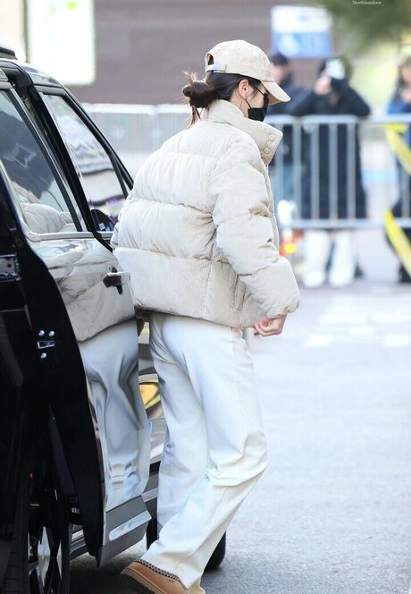 Jang Won-young