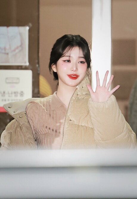 Jang Won-young