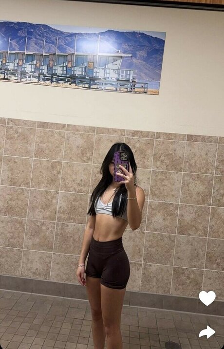 Photo nue de fuite OnlyFans de Sanguyenn