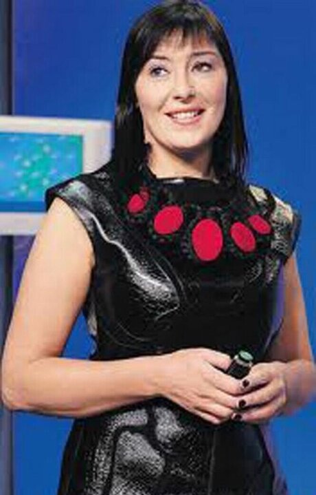 Celebrity Guilty Pleasures & Underrated Women