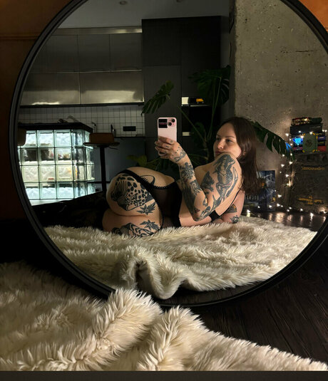 Queenbellatrixx