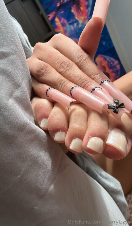 Photo nue de fuite OnlyFans de Cherryizzyy