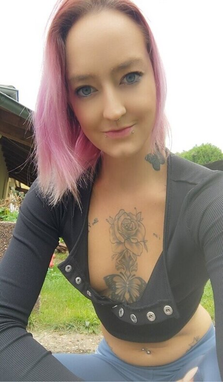 Hotcraxy29