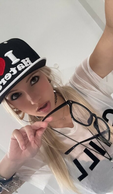 Bestblondiiecb