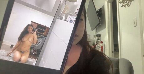Photo nue de fuite OnlyFans de Karinarosexo