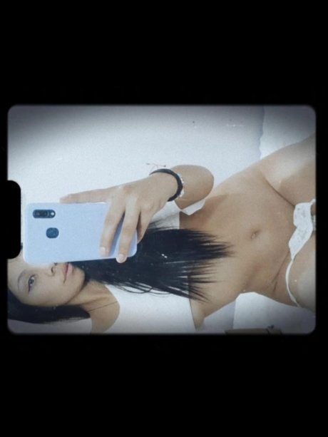 Laura Avila