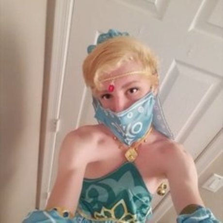 Photo nue de fuite OnlyFans de Largeastolfo Plush