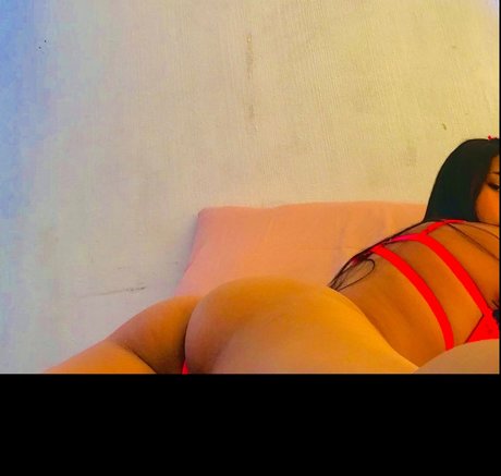 Photo nue de fuite OnlyFans de Laura