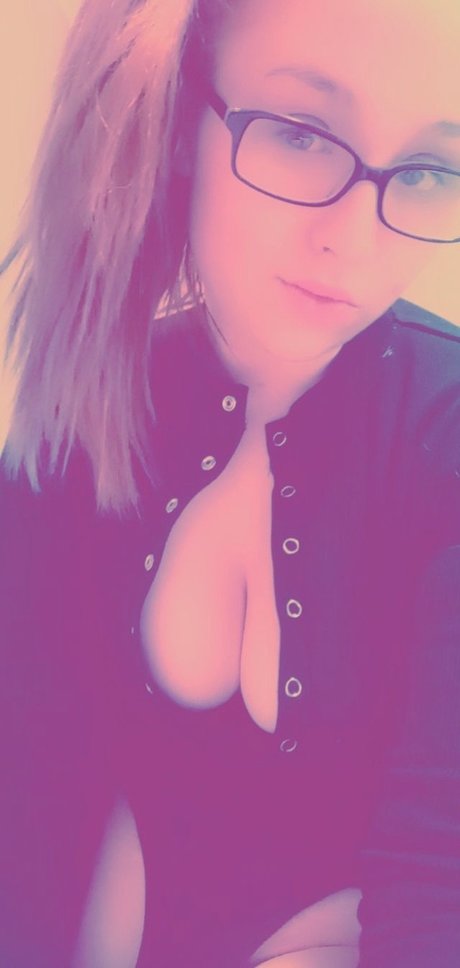 Photo nue de fuite OnlyFans de Lady Attitude