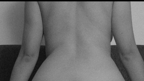 Photo nue de fuite OnlyFans de Huesos 