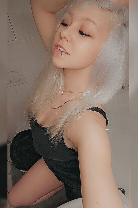 Photo nue de fuite OnlyFans de Eiskaltes Miststueck