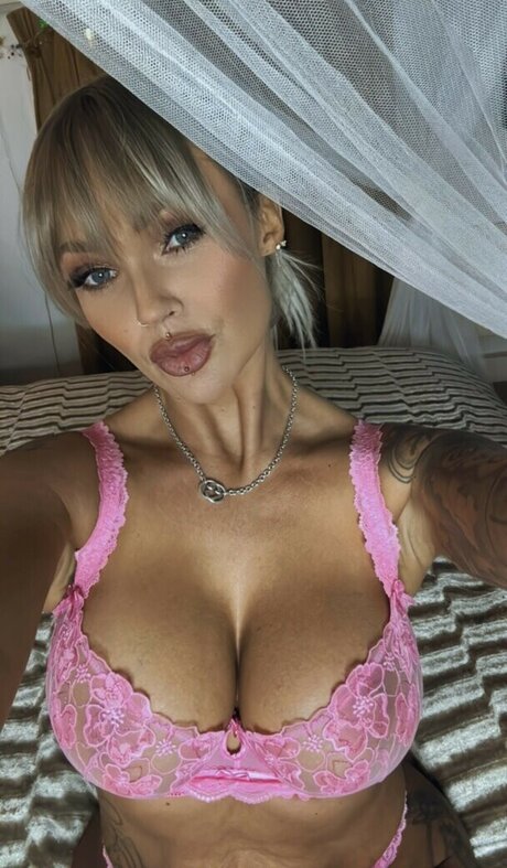Camilla Jayne