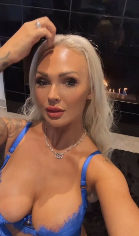 Camilla Jayne