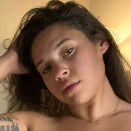 Photo nue de fuite OnlyFans de Emmy Steele