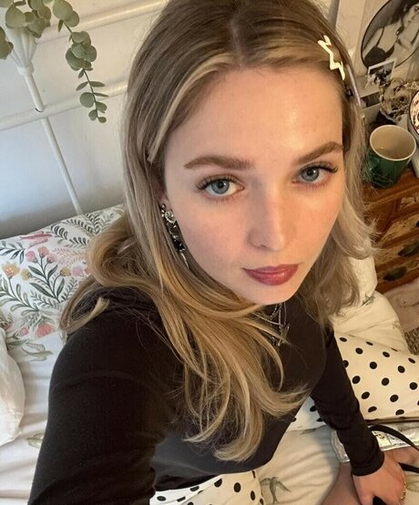 Photo nue de fuite OnlyFans de Meg Mills