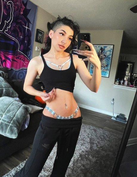 Photo nue de fuite OnlyFans de Sailortabbycat