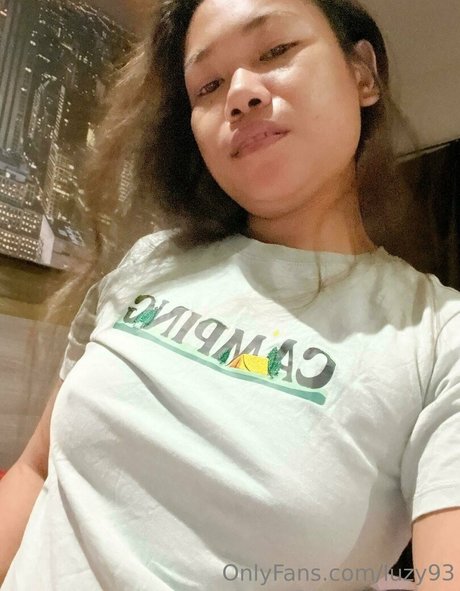 Photo nue de fuite OnlyFans de Luzy93