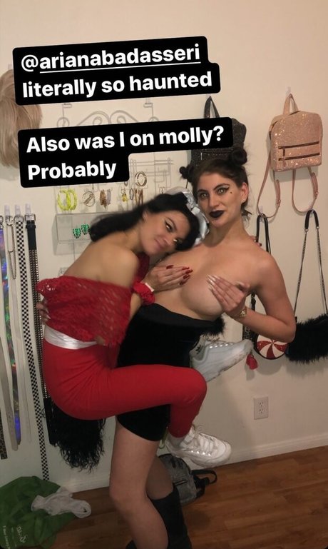 Photo nue de fuite OnlyFans de Ariana Basseri