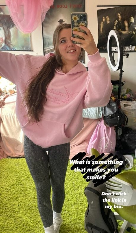 Photo nue de fuite OnlyFans de Oxmatildakatexo