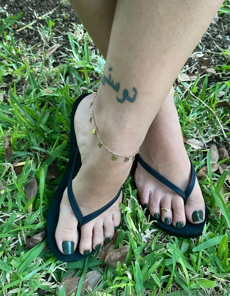 Photo nue de fuite OnlyFans de Dollfeetbabe7