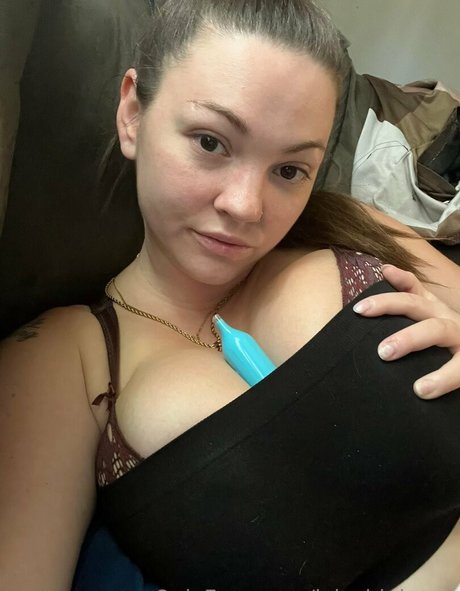 Photo nue de fuite OnlyFans de Lylasbigheart