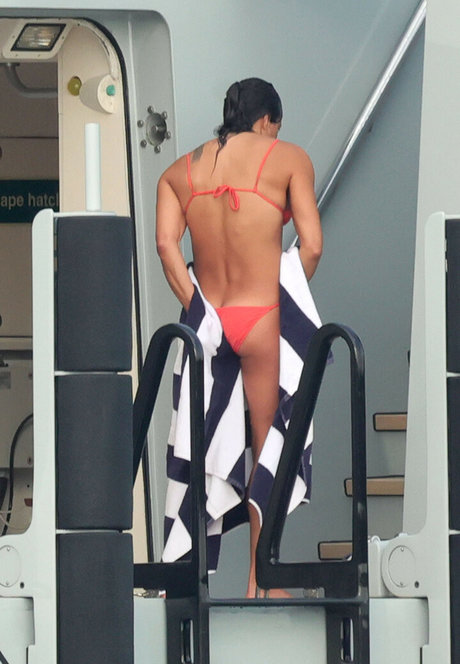 Photo nue de fuite OnlyFans de Michelle Rodriguez