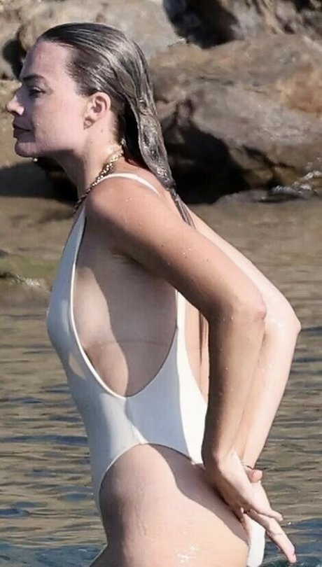 Margot Robbie
