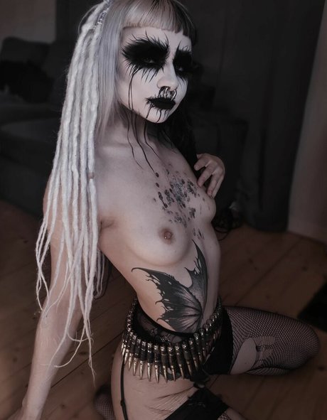 Photo nue de fuite OnlyFans de Girlxnterrupted