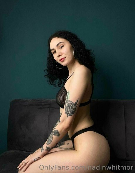 Photo nue de fuite OnlyFans de Nadinwhitmor