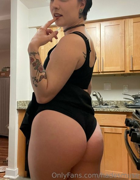 Photo nue de fuite OnlyFans de Hadesmuse