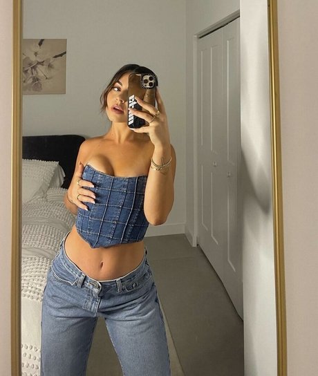 Photo nue de fuite OnlyFans de Nikkidoyon