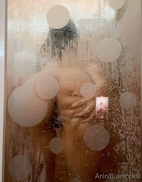 Photo nue de fuite OnlyFans de Ariristorm