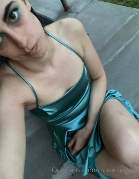 Photo nue de fuite OnlyFans de Musemegara