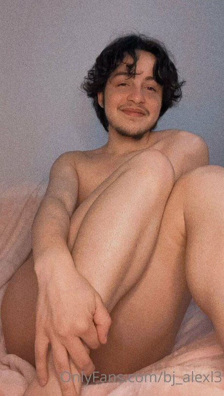 Photo nue de fuite OnlyFans de Xox0kai0xox