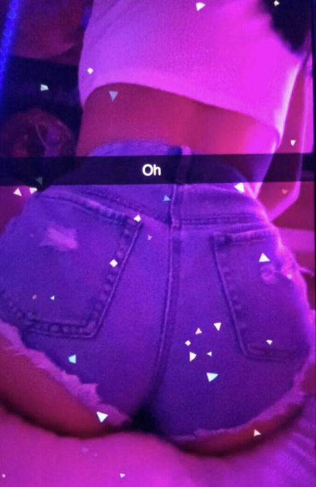 Photo nue de fuite OnlyFans de Itselessa