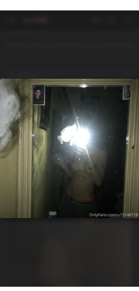 Photo nue de fuite OnlyFans de Radianttoilet