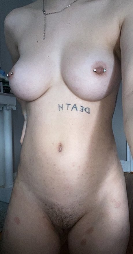 Photo nue de fuite OnlyFans de Radianttoilet