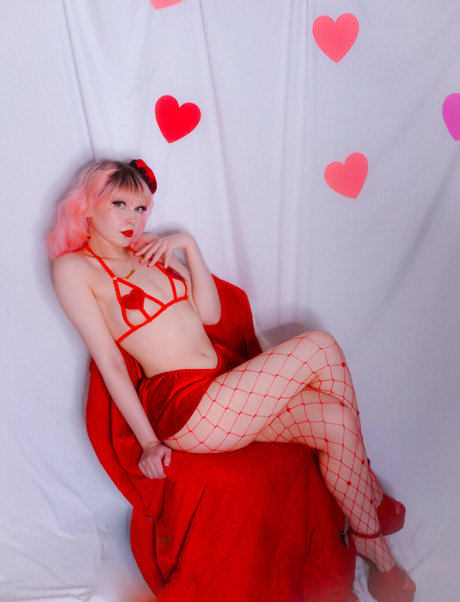 Photo nue de fuite OnlyFans de Lawlietigerpony