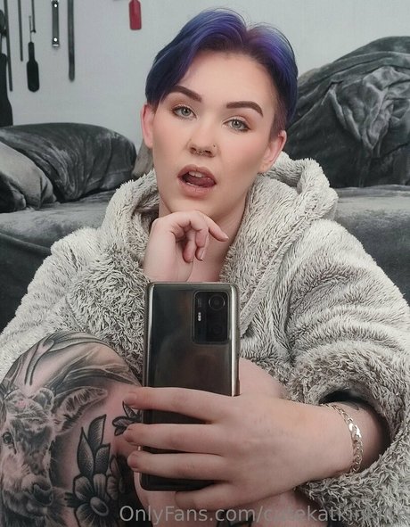 Cutekatkinklite