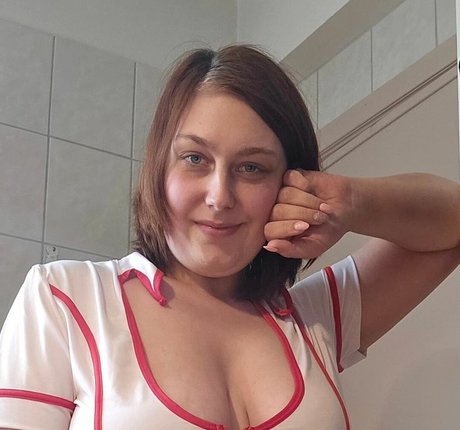 Photo nue de fuite OnlyFans de Bustyolive