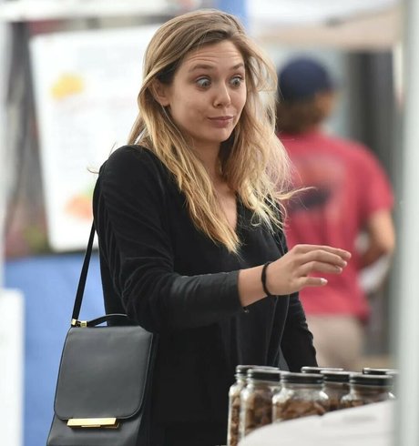 Photo nue de fuite OnlyFans de Elizabeth Olsen