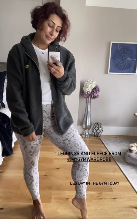 Photo nue de fuite OnlyFans de Saira Khan