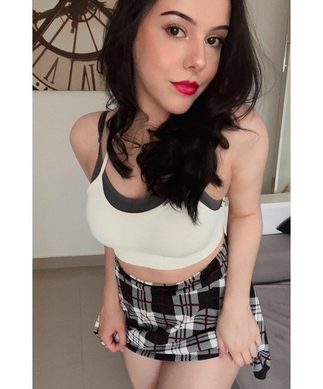 Photo nue de fuite OnlyFans de Emilyisredcoat