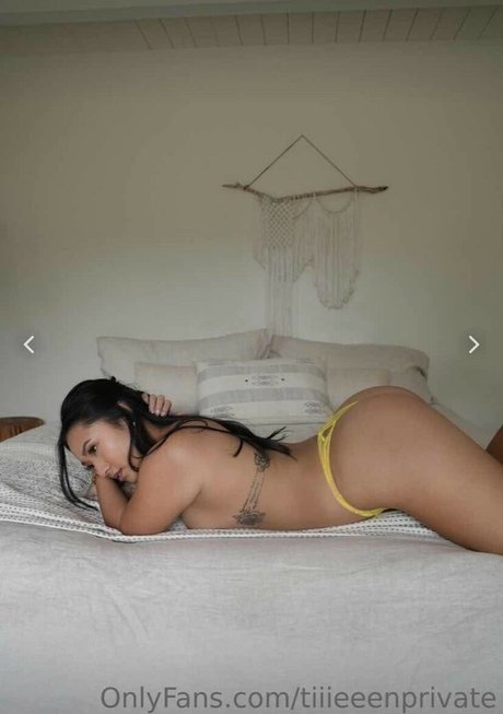 Photo nue de fuite OnlyFans de Tiiieeen