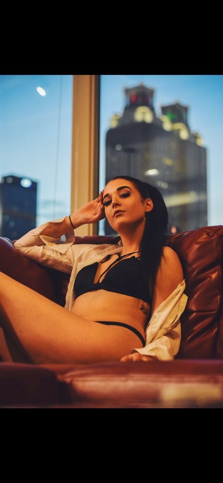 Photo nue de fuite OnlyFans de Lexy Love
